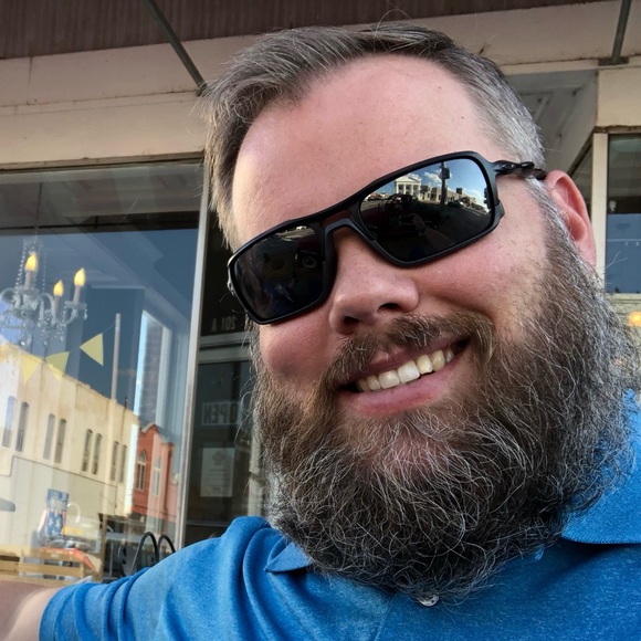 Meet your Posher, Kevin - Picture 1 of 1